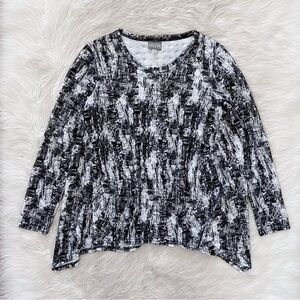 Niche Black White Abstract Bubble Textured Long Sleeve Top Curved Hem Shirt